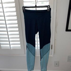 old navy two toned leggings